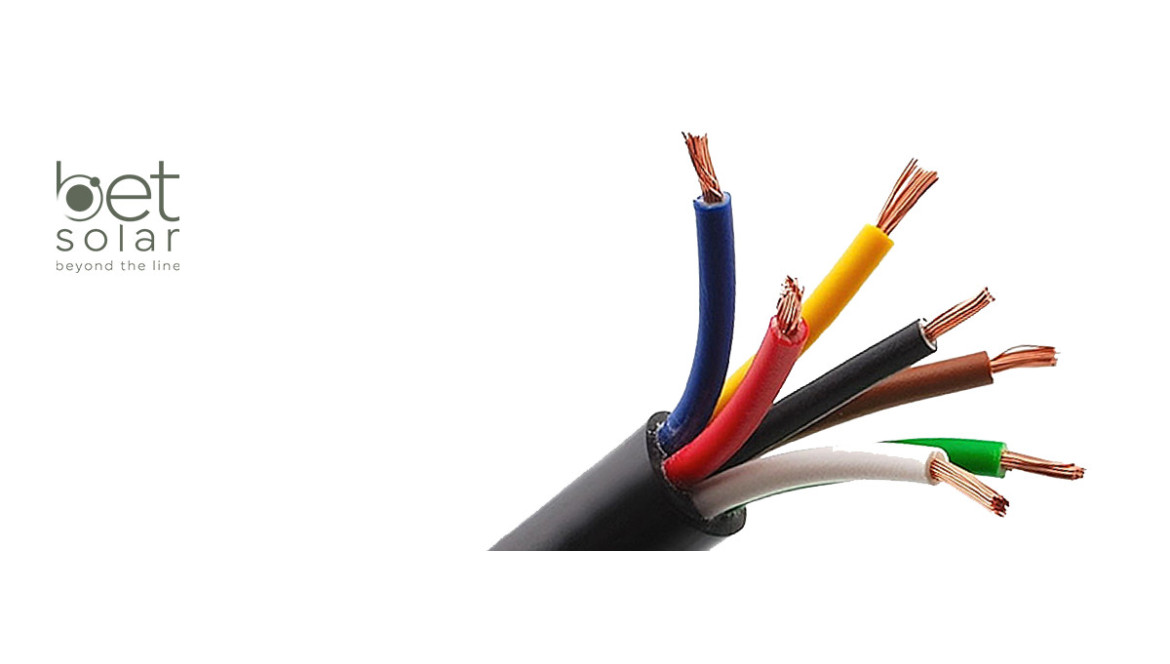 Instalaciones fotovoltaicas y la importancia del material eléctrico